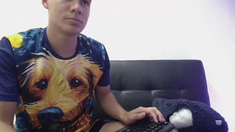 Snapshot of brian_mac chatting on 12.12.24 brian_mac online show from 12.12.24