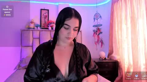     online show from 11.08.25