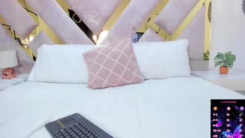 Brianna  online show from 09.12.25