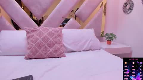 Brianna  online show from 09.14.25