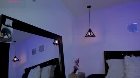 Brianna  online show from 11.29.25