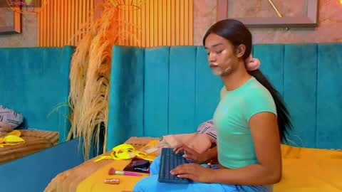 briannyte25 online show from 10.11.25