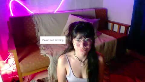 Snapshot of bridawhite chatting on 09.11.25 Brida White online show from 09.11.25