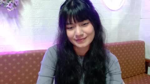 Snapshot of bridawhite chatting on 10.30.25 Brida White online show from 10.30.25