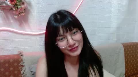 Snapshot of bridawhite chatting on 11.24.25 Brida White online show from 11.24.25