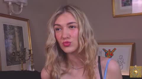Mary online show from 10.15.25