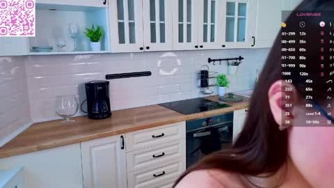 Megan online show from 03.27.26