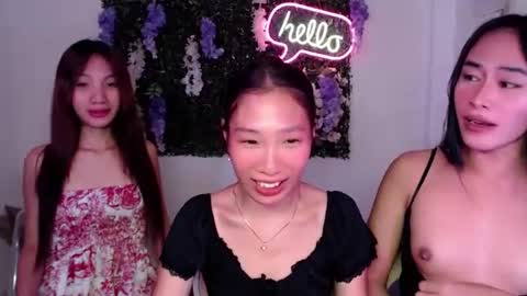 brie_belle online show from 02.18.25