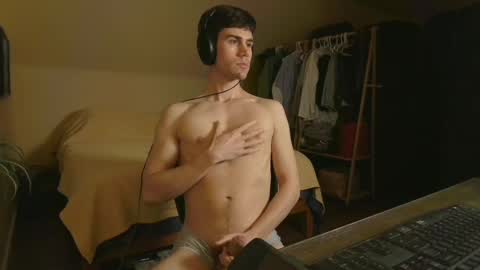 Snapshot of bright_bi chatting on 03.09.25 bright bi online show from 03.09.25