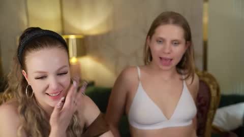 Diamonds Girls online show from 09.18.25