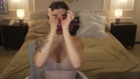 Diamonds Girls online show from 11.03.25