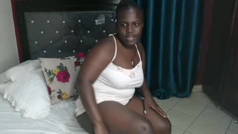 Snapshot of brightebony chatting on 12.28.24 Bright online show from 12.28.24