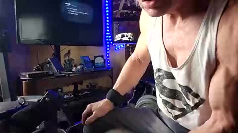 brigstuf20 online show from 04.11.26