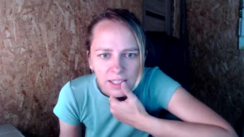 Snapshot of brilliantly chatting on 09.17.25 brilliantly online show from 09.17.25