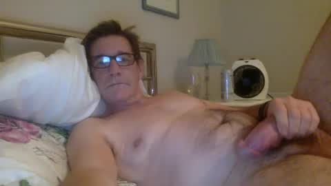 Snapshot of brital100 chatting on 01.10.25 brital100 online show from 01.10.25