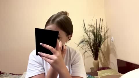 Snapshot of britanysuther chatting on 06.17.26 Ciri online show from 06.17.26