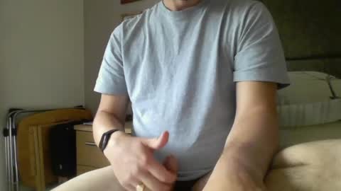 britguy6985 online show from 06.12.26