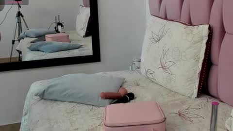 brithanyadams online show from 11.10.25