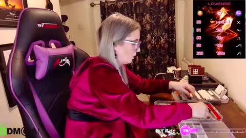 Lady Annabelle Montgomery online show from 01.22.25