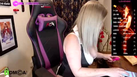 Lady Annabelle Montgomery online show from 02.06.25