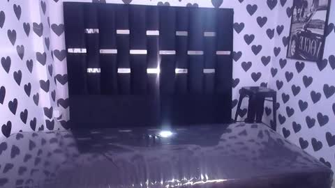 Snapshot of britney_sub chatting on 12.15.24 Britney online show from 12.15.24