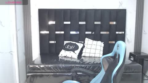 Britney  online show from 02.06.26