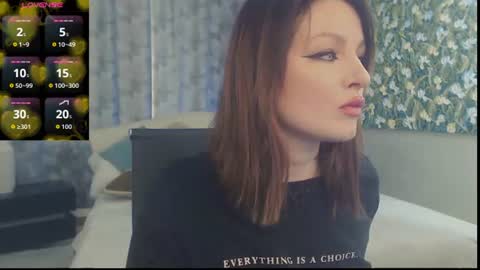 Snapshot of britneybarker chatting on 06.28.26 britneybarker online show from 06.28.26