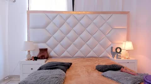 Brittany  online show from 12.18.25