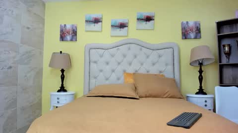 Birttany  online show from 11.28.25