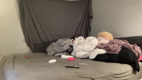 BrittanyBella  Oscar online show from 02.19.25