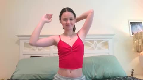 Snapshot of brittbratt24 chatting on 05.17.26 Britt online show from 05.17.26