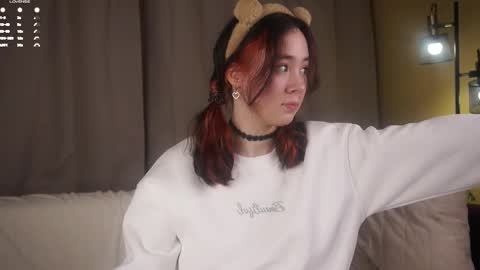 Snapshot of britthe chatting on 01.17.26 Lina online show from 01.17.26