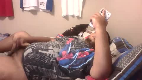 Snapshot of bronxforlife chatting on 12.16.24 bronxforlife online show from 12.16.24