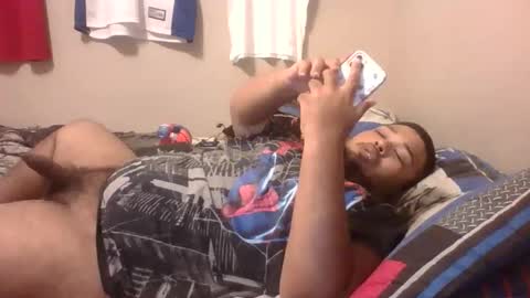 Snapshot of bronxforlife chatting on 12.18.24 bronxforlife online show from 12.18.24