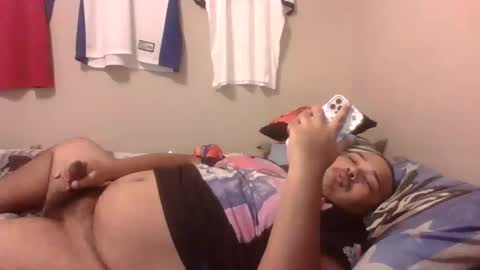 Snapshot of bronxforlife chatting on 02.22.25 bronxforlife online show from 02.22.25