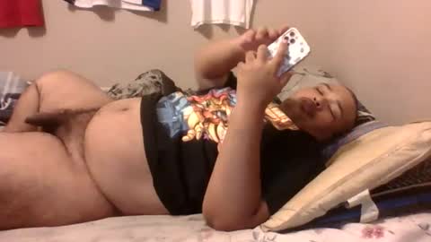 Snapshot of bronxforlife chatting on 11.06.25 bronxforlife online show from 11.06.25