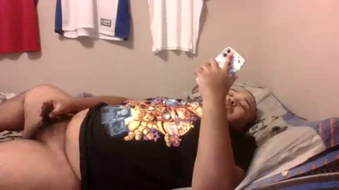 Snapshot of bronxforlife chatting on 11.10.25 bronxforlife online show from 11.10.25