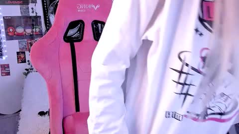 Martha online show from 10.25.25