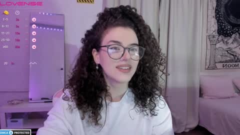 Snapshot of brookchills chatting on 12.19.24 Brook Help me collect 100 reactions online show from 12.19.24