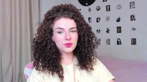 Snapshot of brookchills chatting on 09.13.25 Brook Help me collect 100 reactions online show from 09.13.25