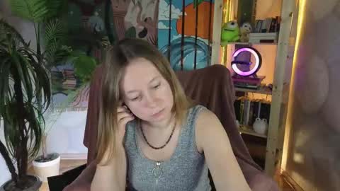 Snapshot of brooke_evans_ chatting on 11.12.25 Brooke online show from 11.12.25