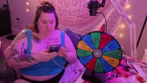 Madam Brooke online show from 04.10.26