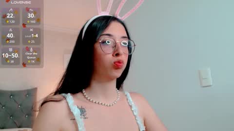 Brook Loves online show from 10.15.25