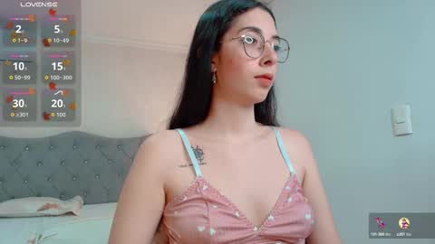 Brook Loves online show from 10.17.25