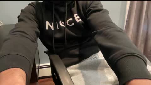 Snapshot of brownboy6999 chatting on 01.06.25 brownboy6999 online show from 01.06.25