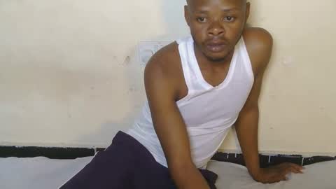 Snapshot of brownguy_ug chatting on 01.19.26 kevin online show from 01.19.26