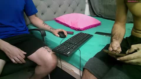 Mandinnnngooooo online show from 10.12.25