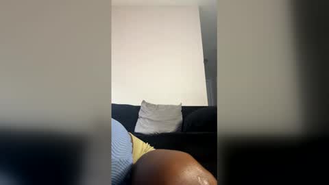 brownnnjuicy online show from 12.17.25