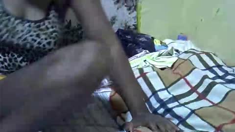 Snapshot of brownsexy_baby chatting on 09.22.25 brownsexy_baby online show from 09.22.25