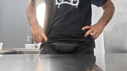 brownskinbull1 online show from 07.10.26